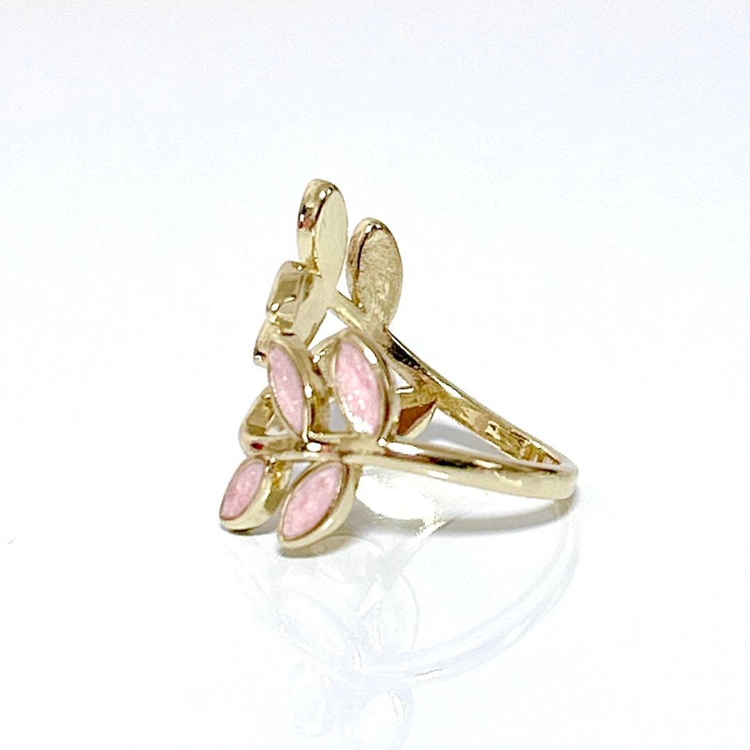 Bladdesignring | Tillsammans mot Bröstcancer